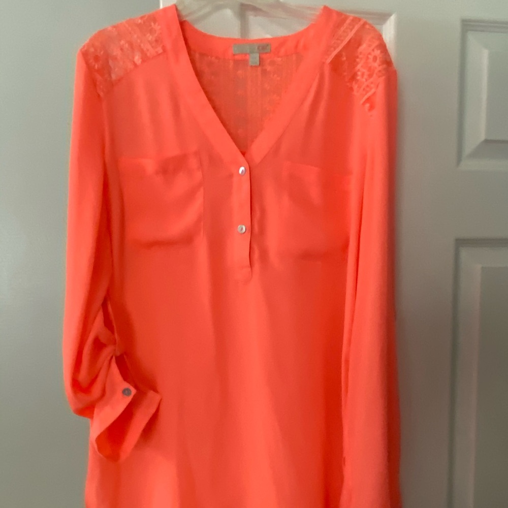 Hi-lo blouse
